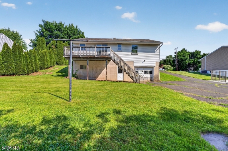 800 Lynda Road Phillipsburg, NJ 08865 - Photo 2 of 24