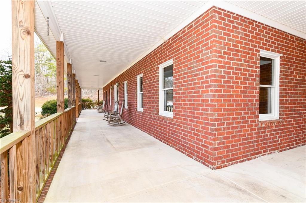 3370 Wall Road Greensboro, NC 27407 - Photo 6 of 50 Gallery Image 6