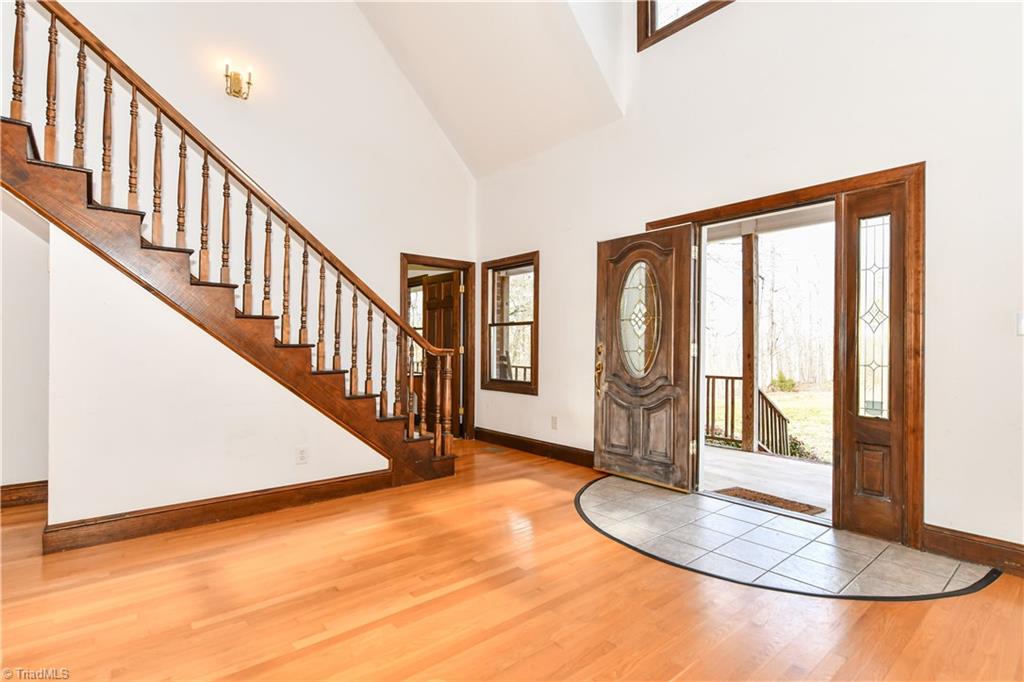3370 Wall Road Greensboro, NC 27407 - Photo 8 of 50 Gallery Image 8