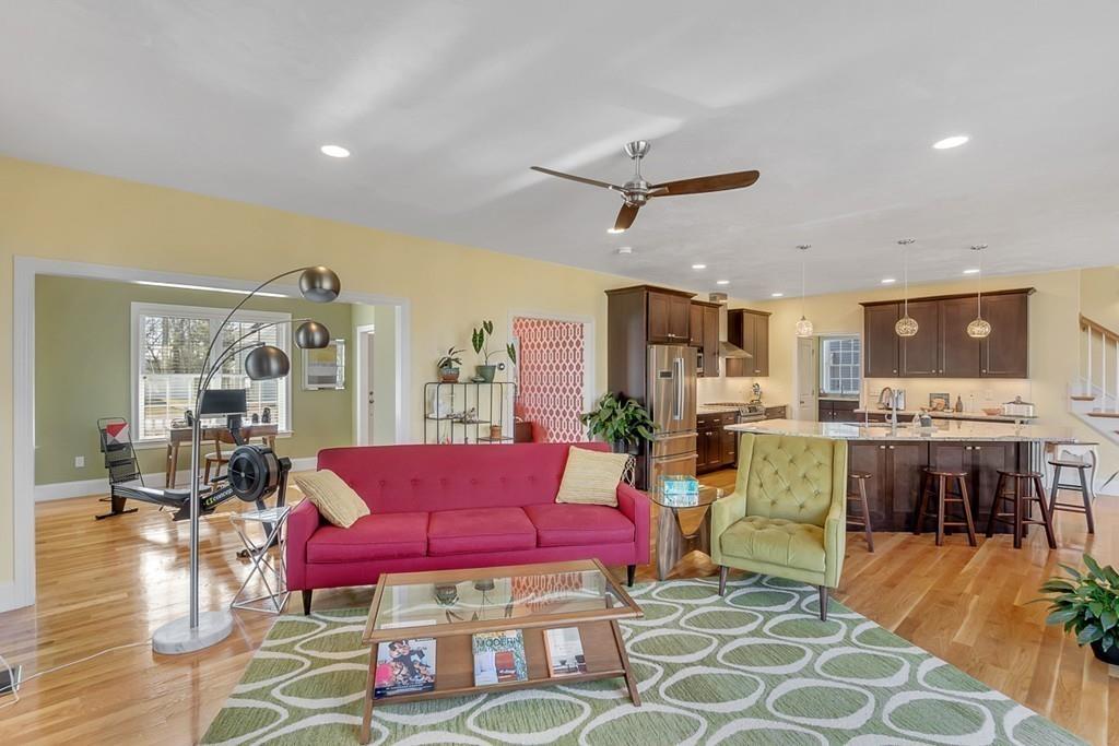 42 Jordan Road Holden, MA 01520 - Photo 10 of 33 Gallery Image 10