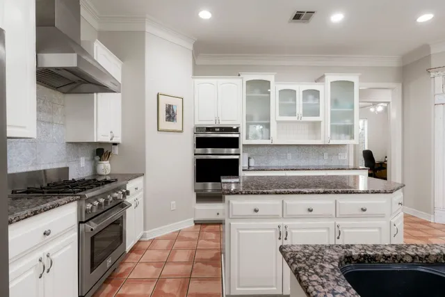 $1,075,000 | 209 Goldridge Drive, Georgetown, TX 78633