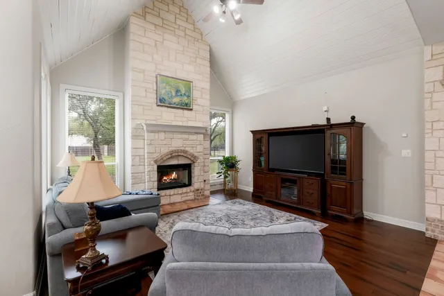 $1,075,000 | 209 Goldridge Drive, Georgetown, TX 78633