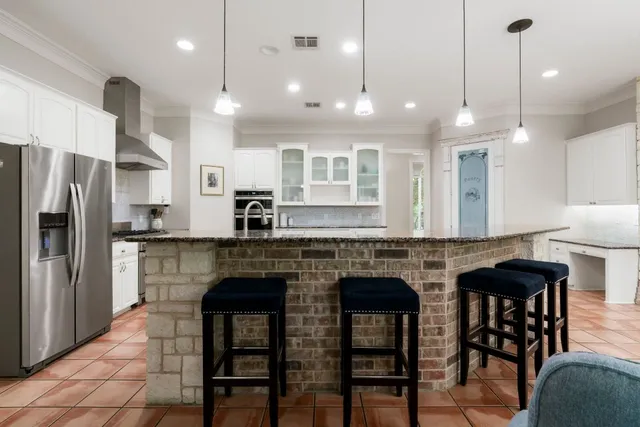 $1,075,000 | 209 Goldridge Drive, Georgetown, TX 78633