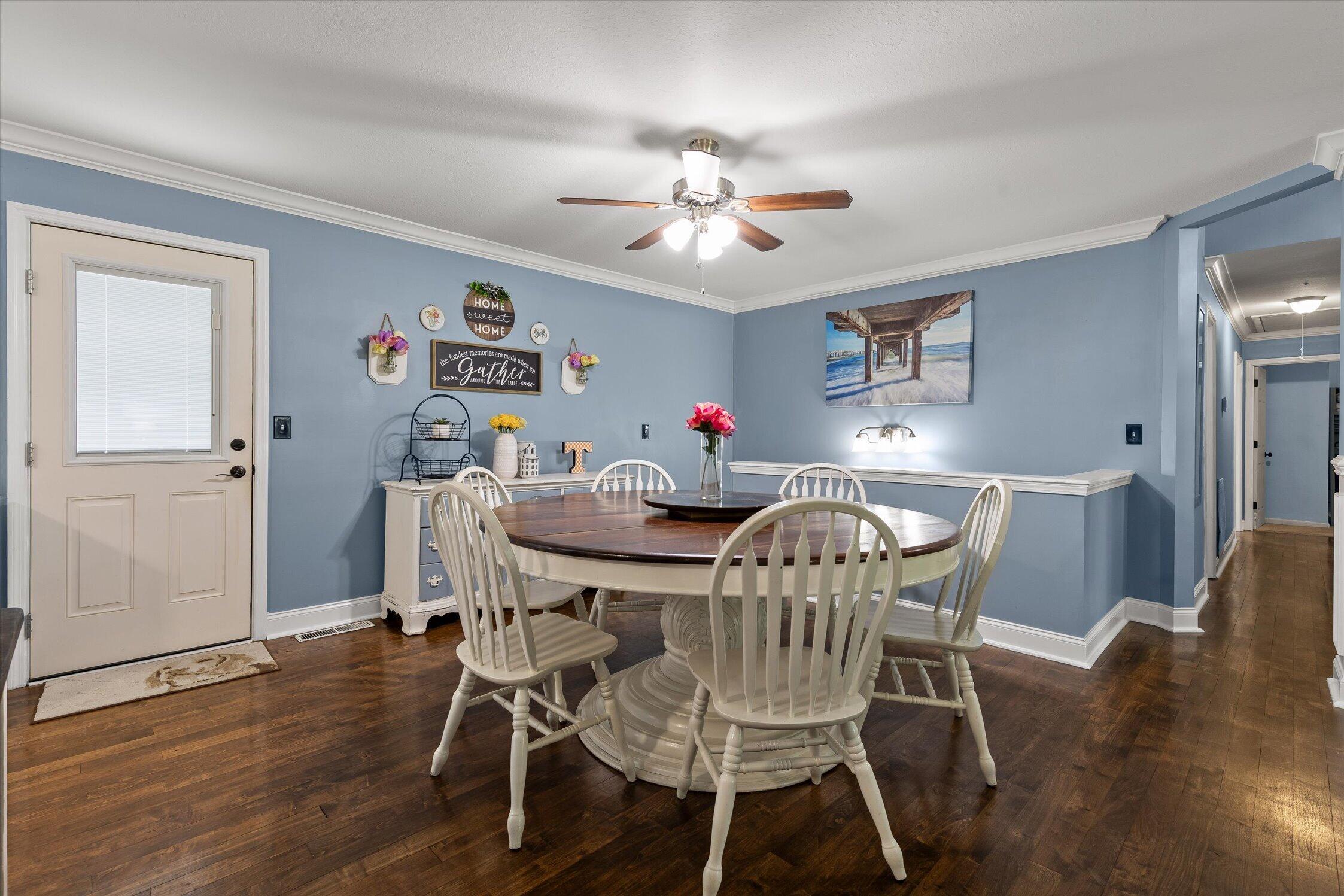 887 Shady Fork Road Chattanooga, TN 37421 - Photo 17 of 45 Dining Room