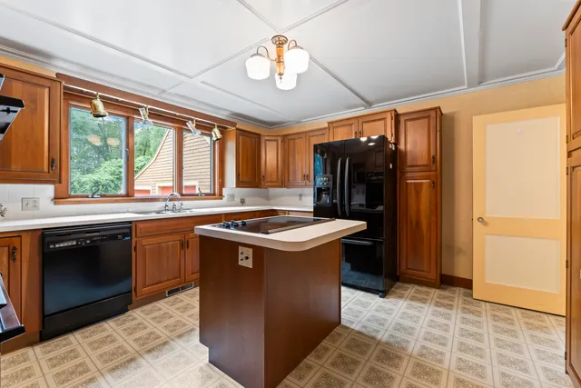 $759,900 | 46 Buffum Hill Road, Wells, ME 04090