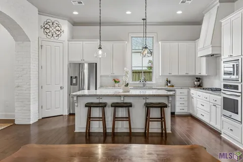 $549,000 | 6505 Audubon Square, Baton Rouge, LA 70817