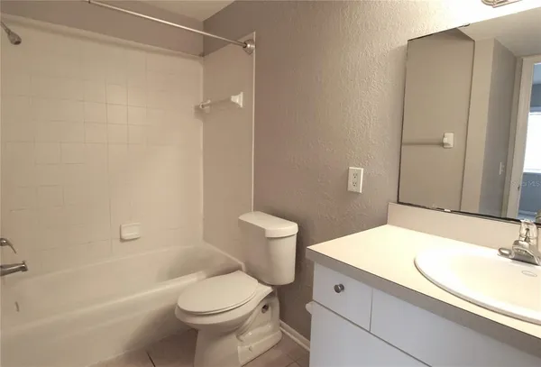 $1,400 | 5310 26th Street West, Unit 405, Bradenton, FL 34207
