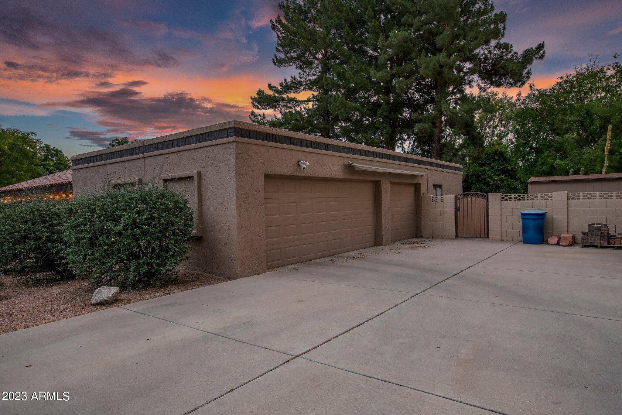 8309 South Terrace Road Tempe, AZ 85284 - Photo 11 of 75 32-web-or-mls-DSC00385
