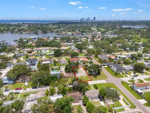 $1,695,000 | 808 39th Avenue Northeast, St. Petersburg, FL 33703