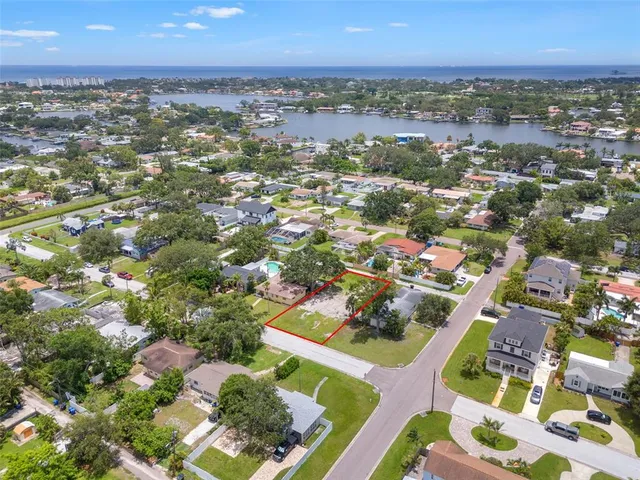 $1,695,000 | 808 39th Avenue Northeast, St. Petersburg, FL 33703