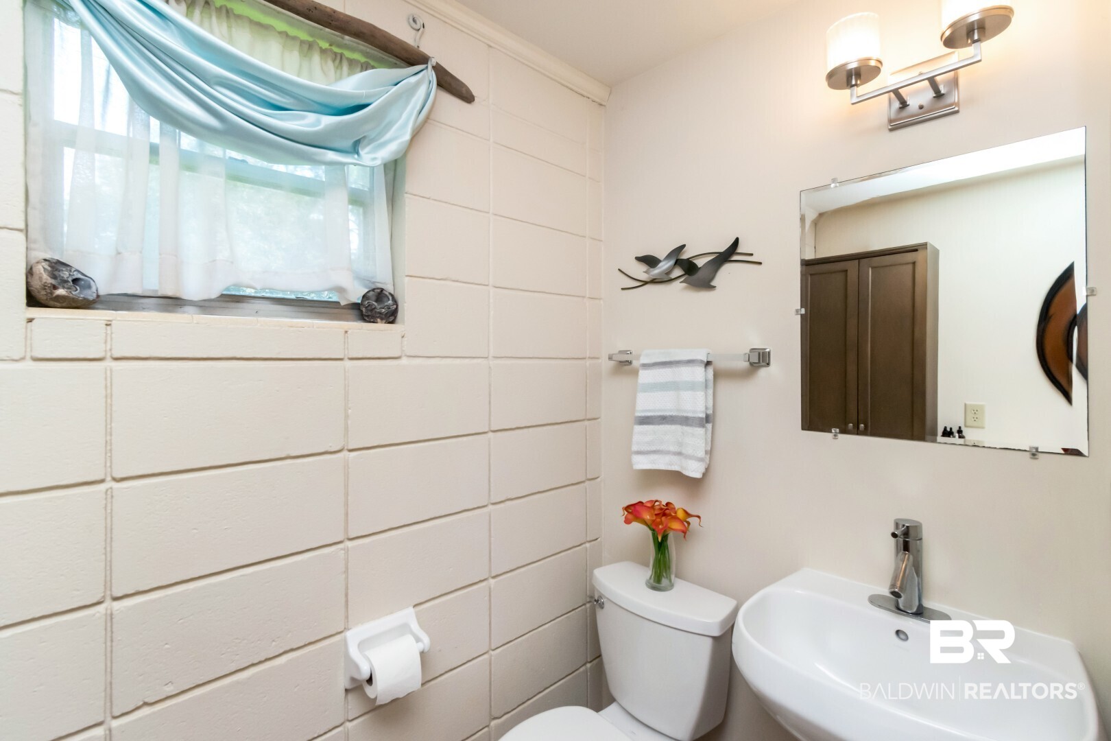1204 Hannon Road Mobile, AL 36605 - Photo 16 of 24 Gallery Image 16