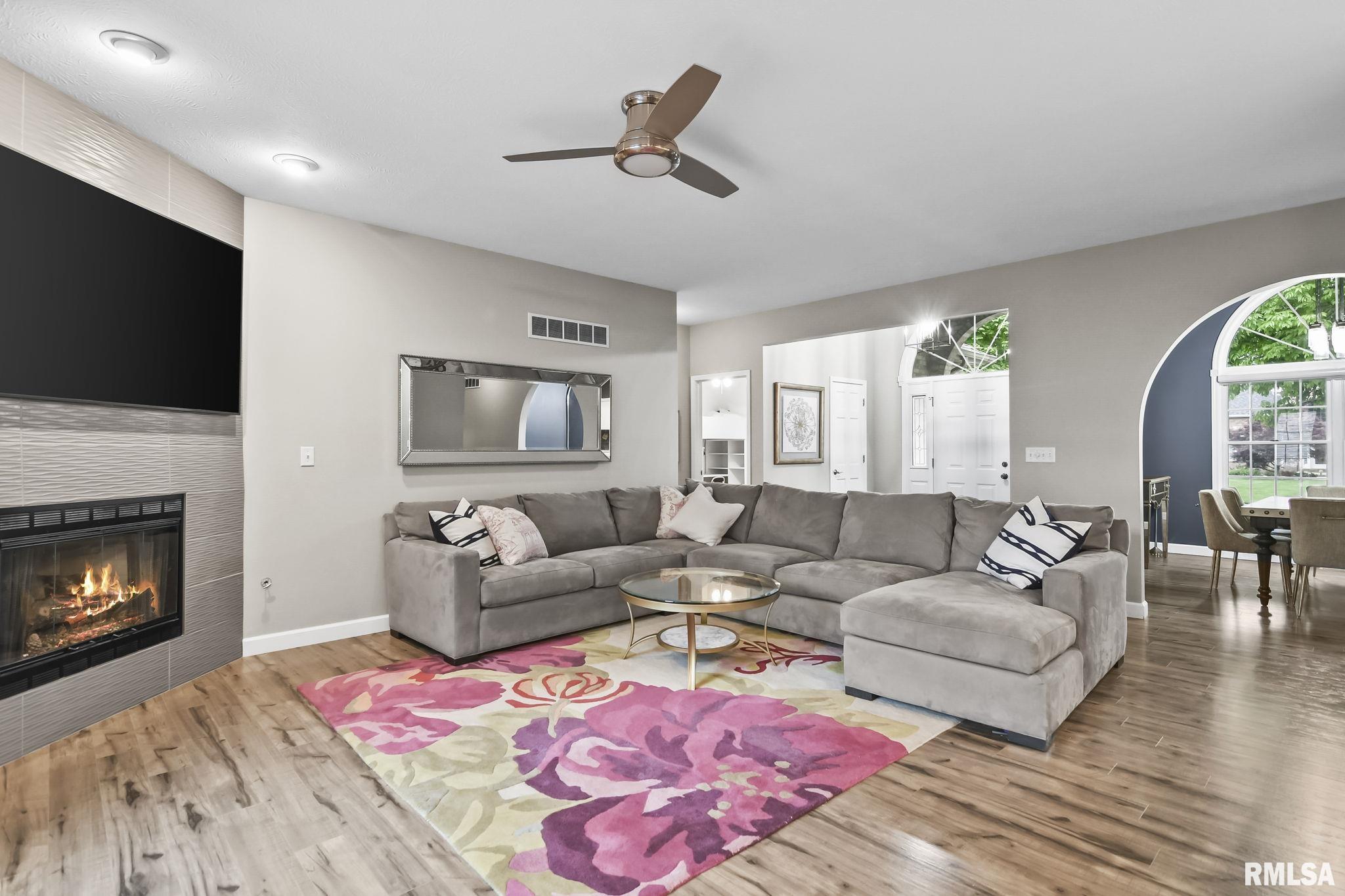 2700 Dickens Drive Springfield, IL 62711 - Photo 8 of 45 Gallery Image 8