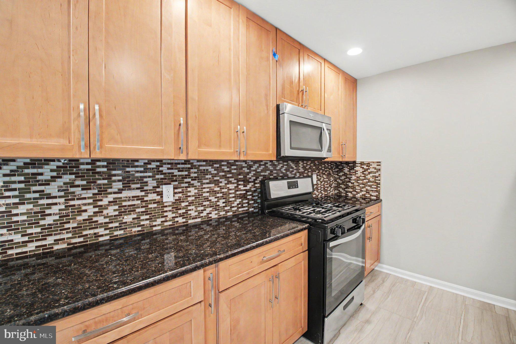 4522 Glendale Road Woodbridge, VA 22193 - Photo 7 of 25