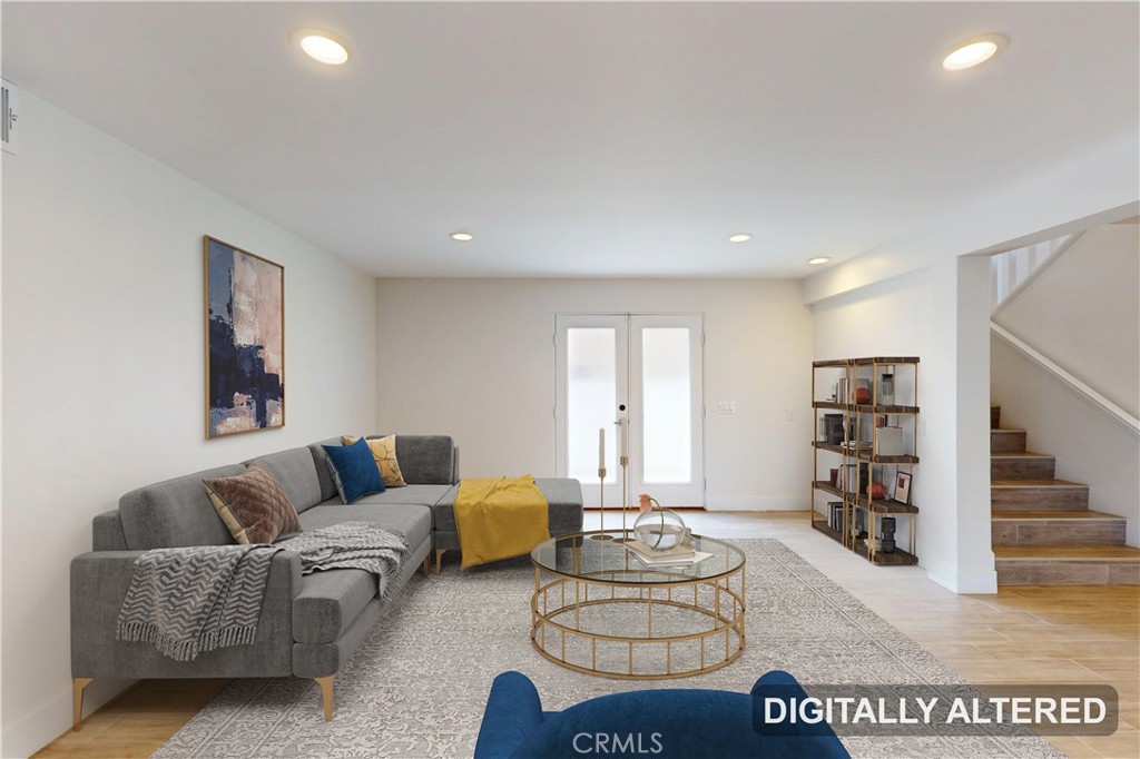 860 Mandalay Beach Road Oxnard, CA 93035 - Photo 8 of 52 Family Room (VS)