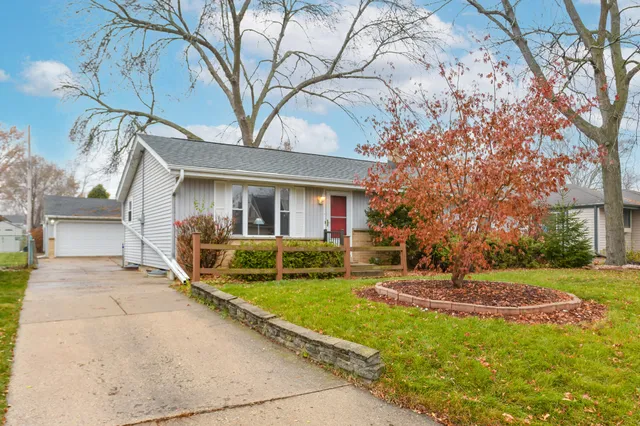 $225,500 | 6369 North 101st Street, Milwaukee, WI 53225