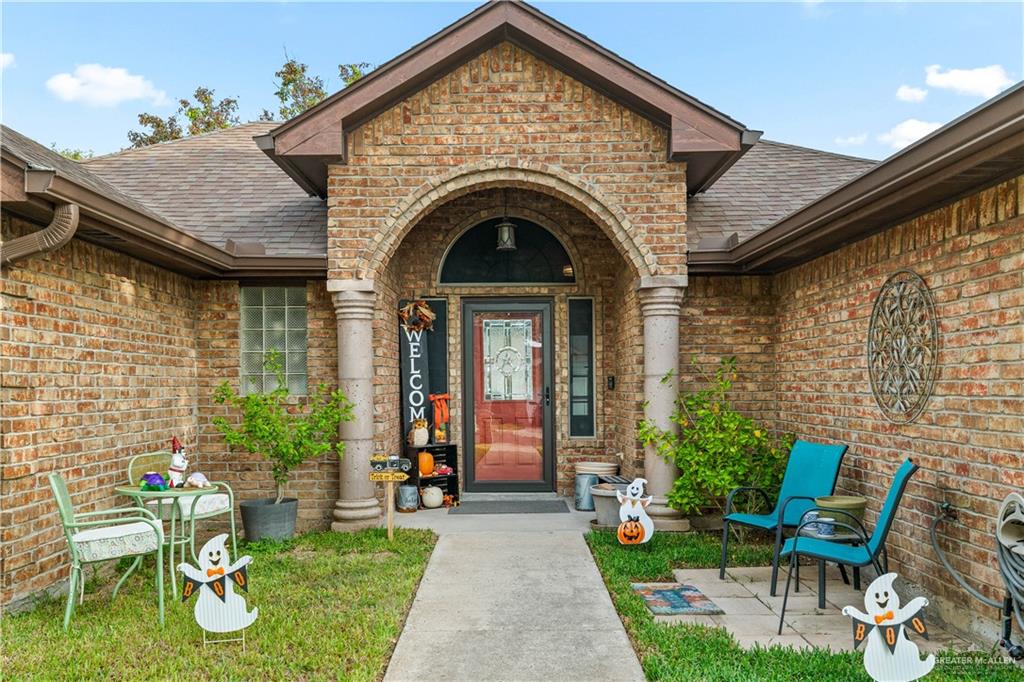 718 Hummingbird Avenue Pharr, TX 78577 - Photo 2 of 13