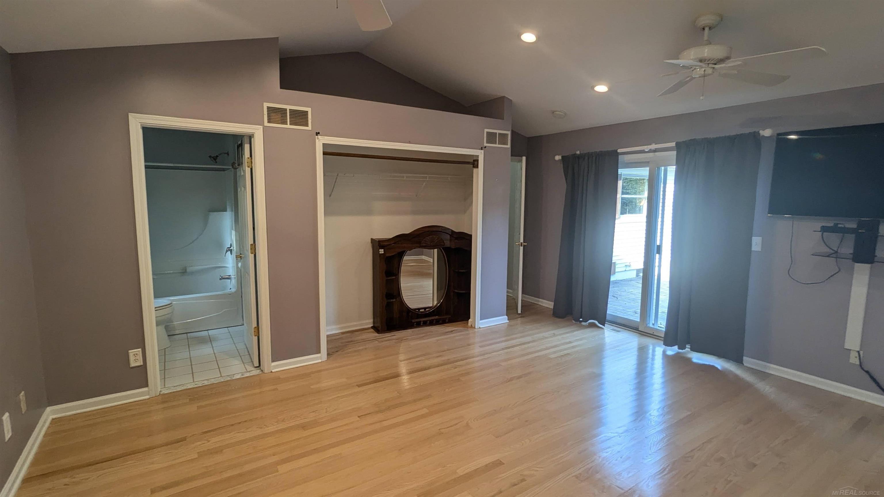 345 Hillview Street Rochester Hills, MI 48306 - Photo 7 of 28