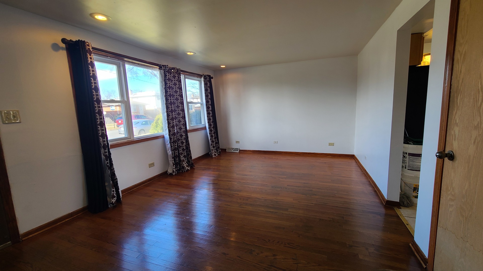 11545 South Loomis Street Chicago, IL 60643 - Photo 4 of 19