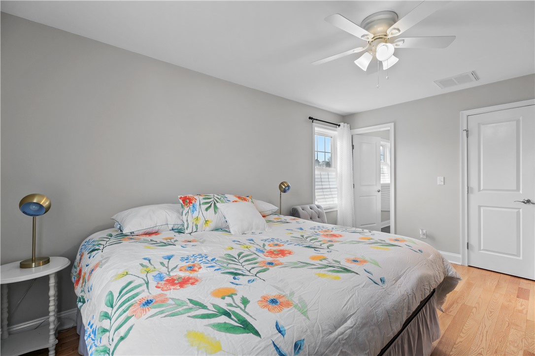 19 Hillside Road Portsmouth, RI 02871 - Photo 23 of 49