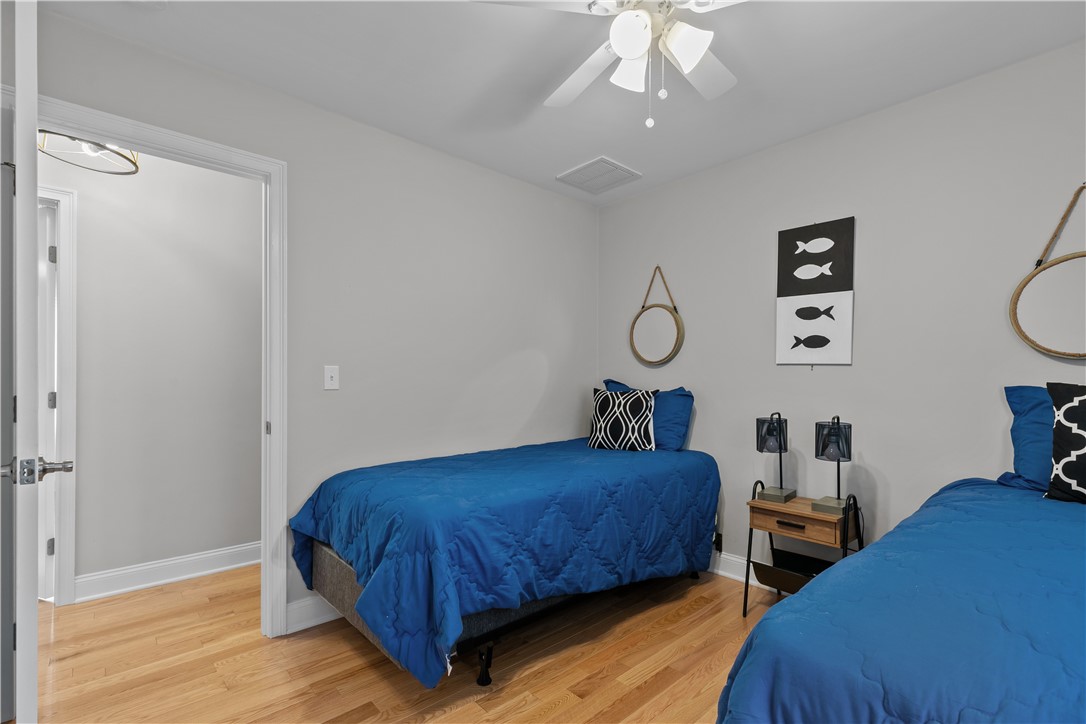 19 Hillside Road Portsmouth, RI 02871 - Photo 29 of 49