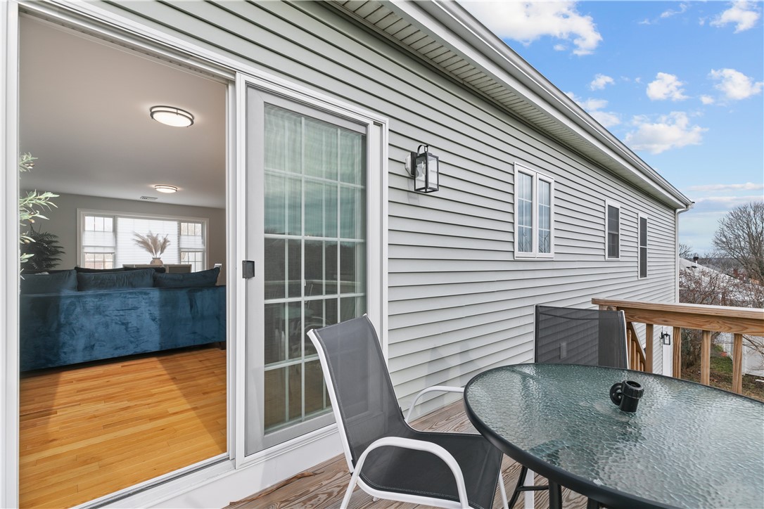 19 Hillside Road Portsmouth, RI 02871 - Photo 44 of 49