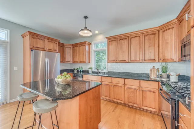 $629,000 | 243 Boxcar Avenue, Naperville, IL 60540