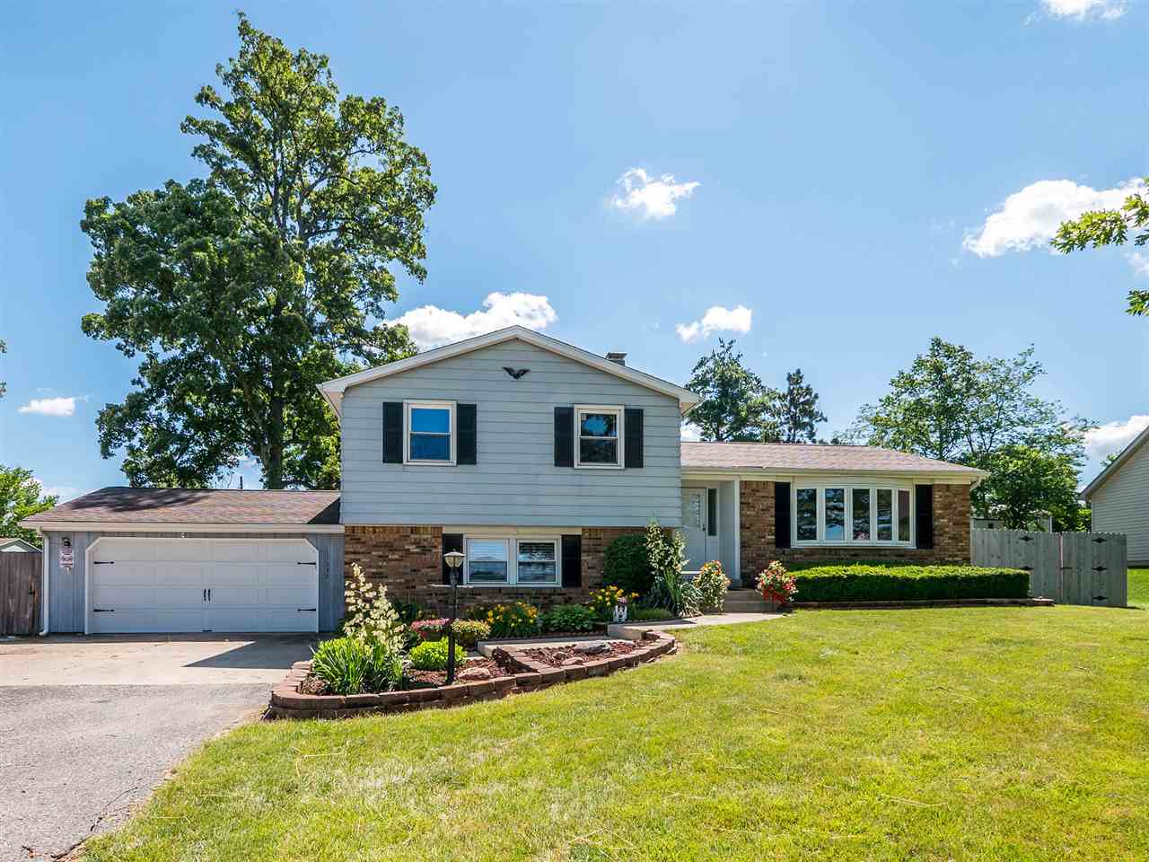 11232 Bethel Road Fort Wayne, IN 46818 - Photo 1 of 25 Gallery Image 1