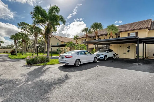 $239,000 | 330 Mission Trail North, Unit I, Venice, FL 34285