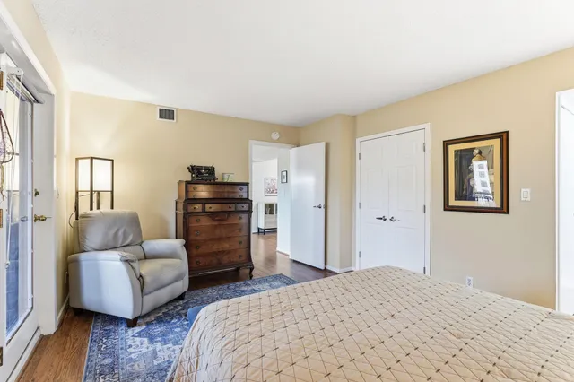 $260,000 | 198 6th Street East, Unit 501, St. Paul, MN 55101