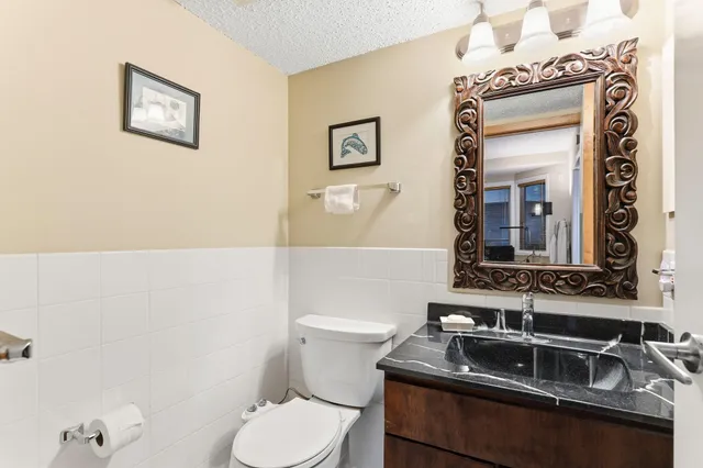 $260,000 | 198 6th Street East, Unit 501, St. Paul, MN 55101