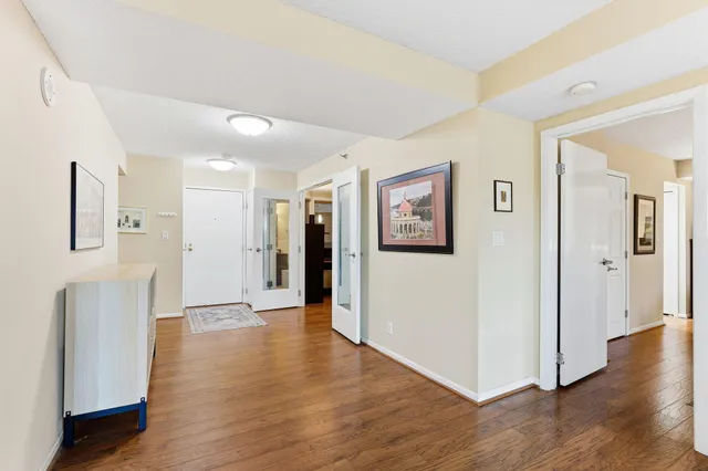 $265,000 | 198 6th Street East, Unit 501, St. Paul, MN 55101