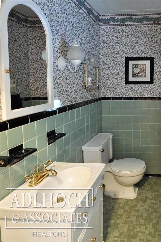 329 Moross Road Grosse Pointe Farms, MI 48236 - Photo 10 of 20