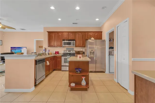 $465,000 | 2620 Meadow View Court, Kissimmee, FL 34746