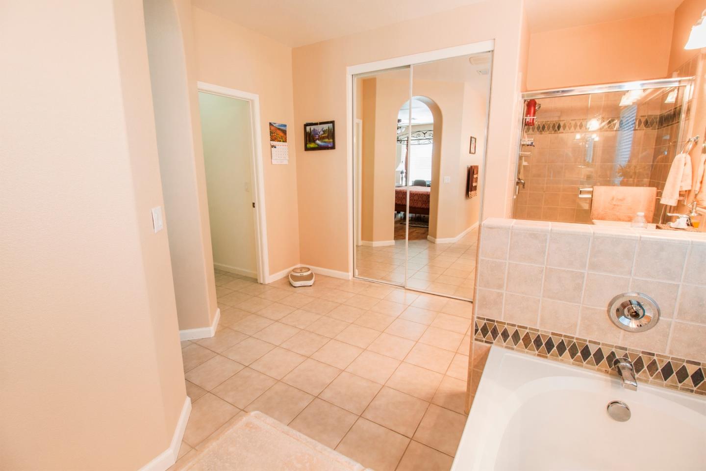 517 Roma Street Los Banos, CA 93635 - Photo 23 of 36 Gallery Image 23