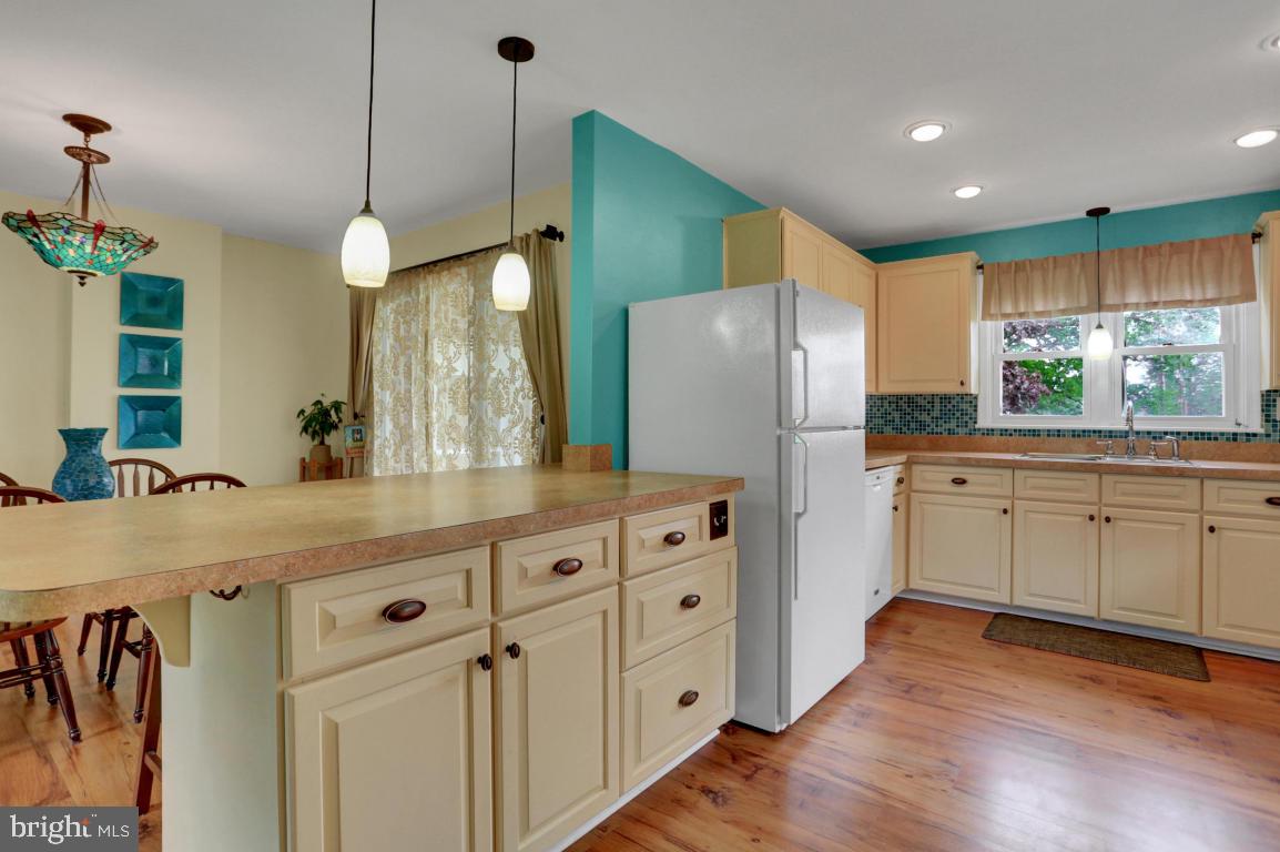 579 Church Road York, PA 17404 - Photo 11 of 31 Gallery Image 11