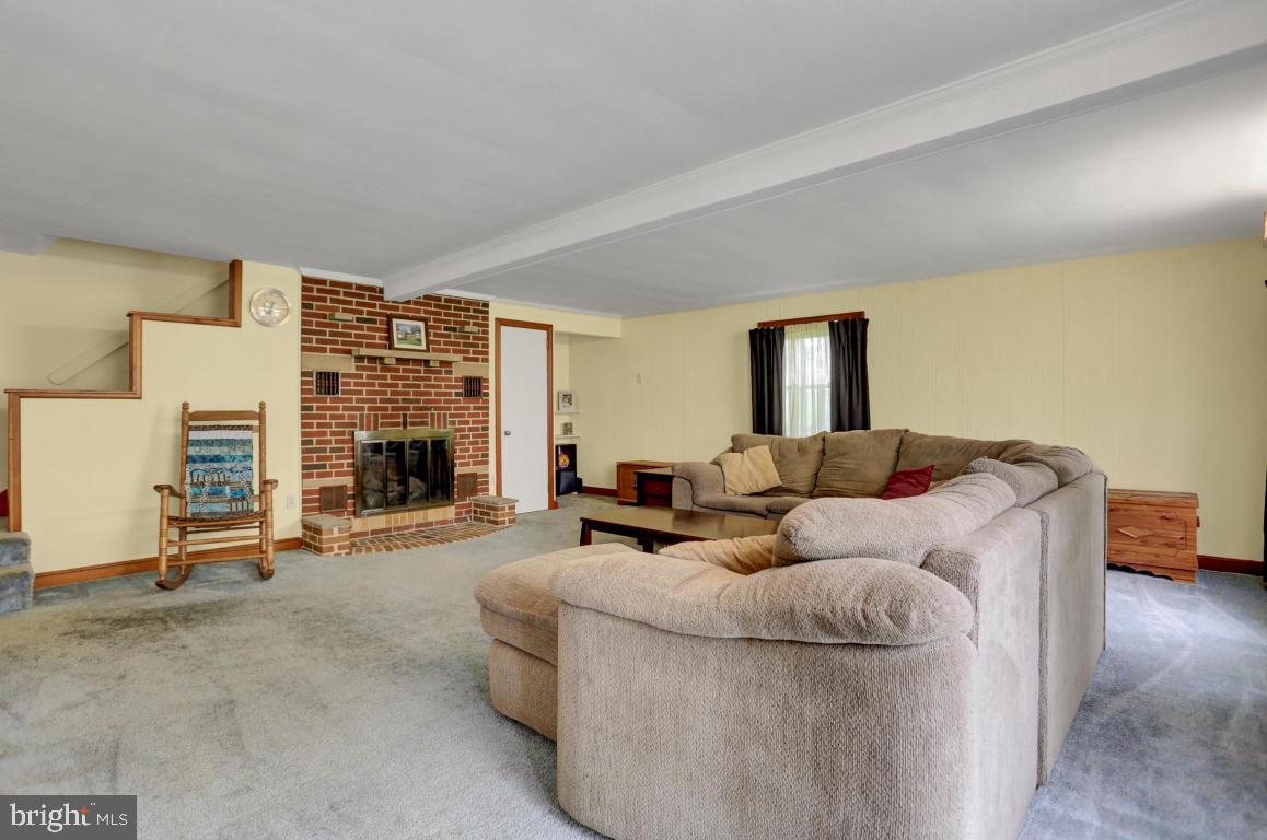 579 Church Road York, PA 17404 - Photo 3 of 31 Gallery Image 3