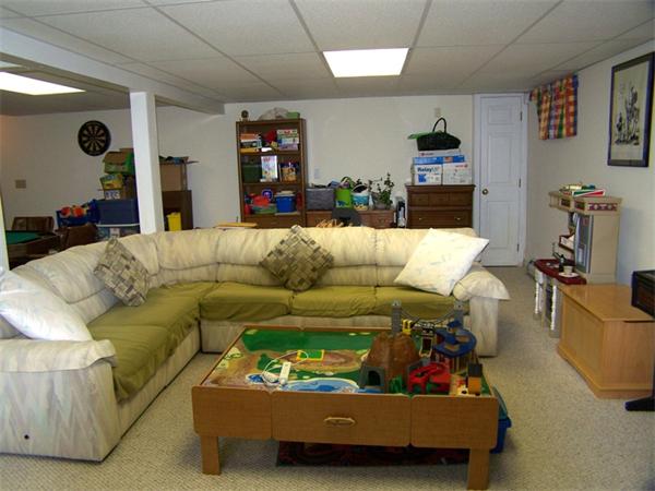 126 Bellevue Road Andover, MA 01810 - Photo 22 of 30