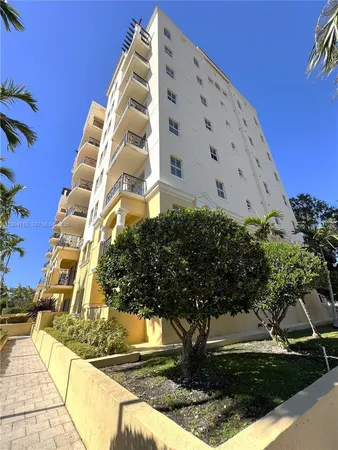 $3,550 | Central Gables, Coral Gables, FL 33134