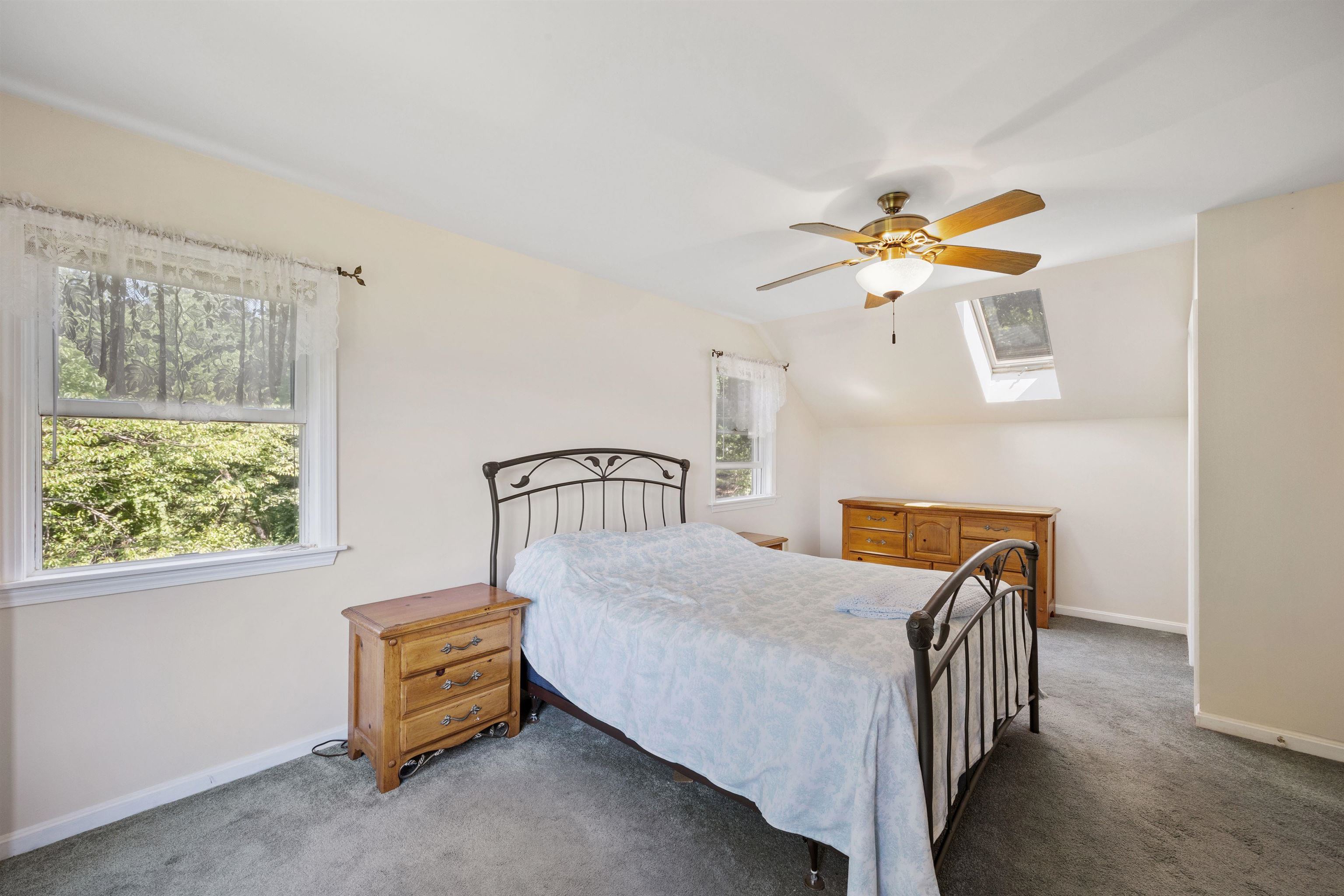 57 Albin Road Bow, NH 03304 - Photo 25 of 38