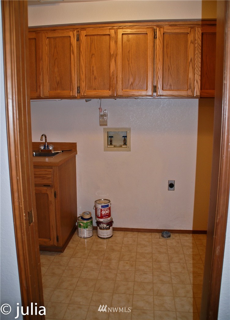 815 North Waugh Road Mount Vernon, WA 98273 - Photo 15 of 23 Gallery Image 15