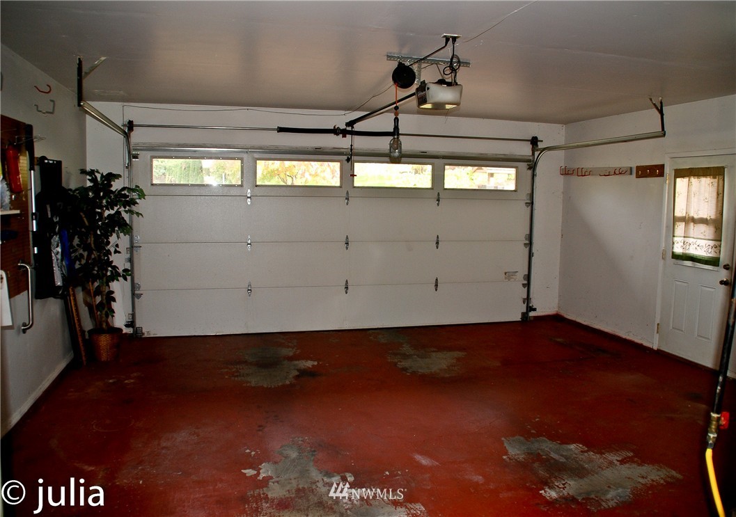 815 North Waugh Road Mount Vernon, WA 98273 - Photo 17 of 23 Gallery Image 17