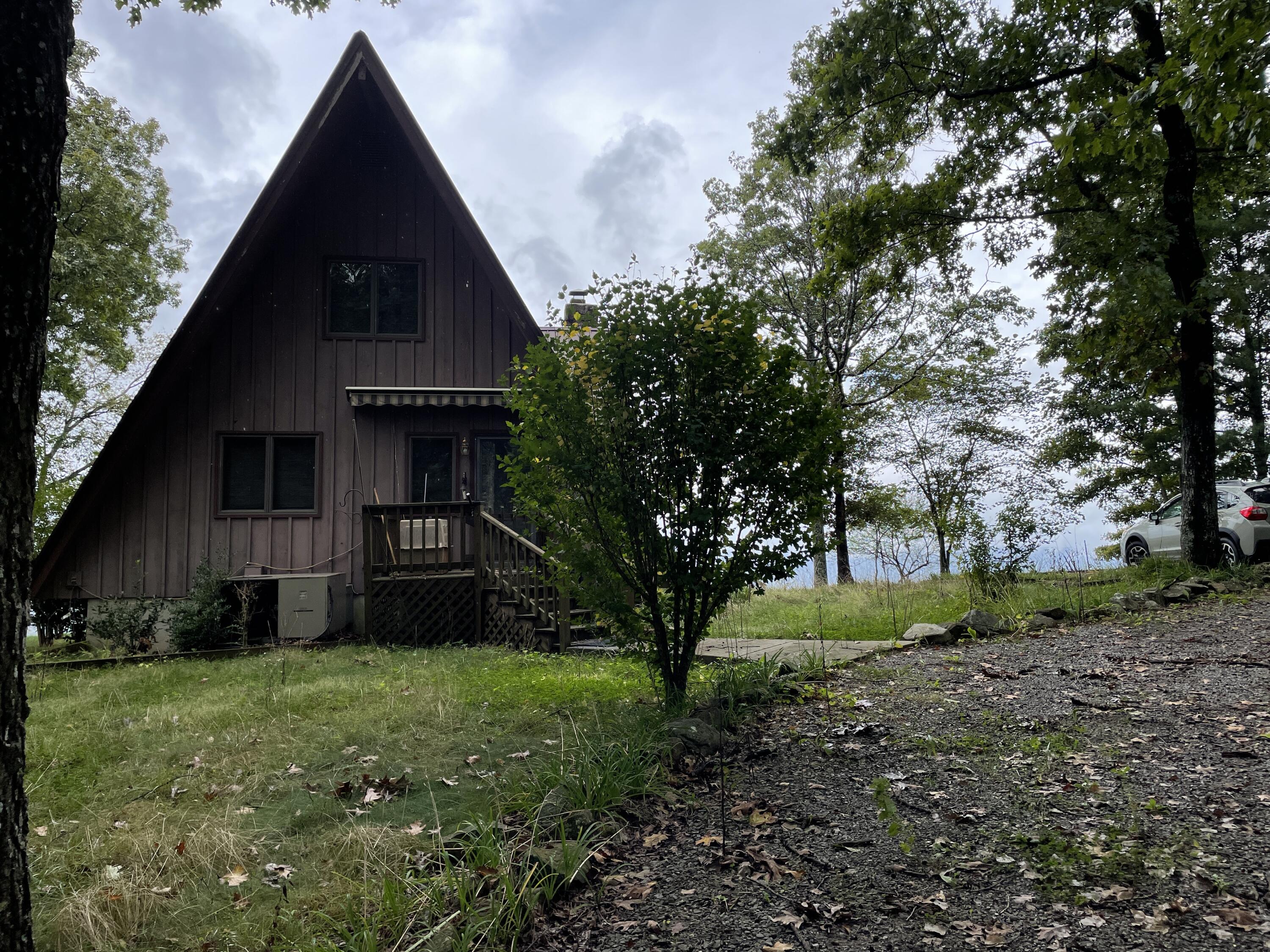 336 Blackburn Road Pikeville, TN 37367 - Photo 2 of 24 IMG_1129