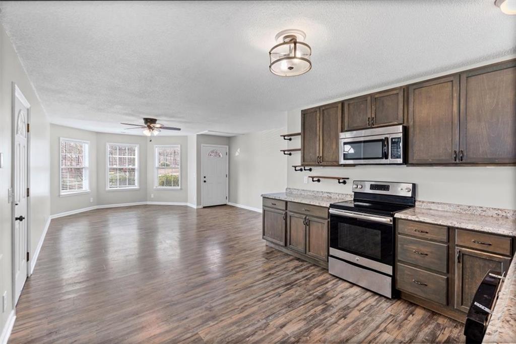 648 Johnson Road Southeast Adairsville, GA 30103 - Photo 4 of 25