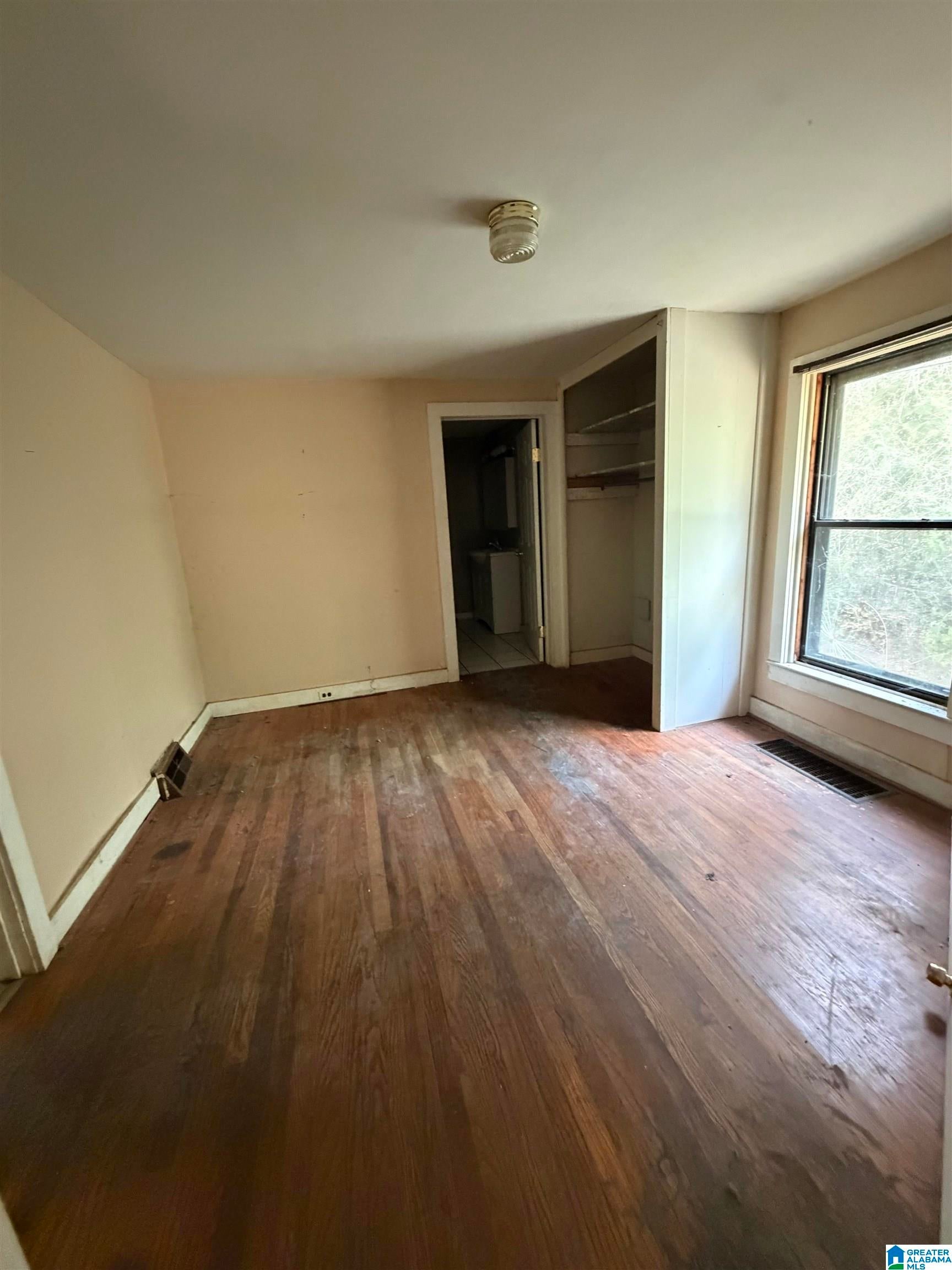 7724 Birmingport Road Mulga, AL 35118 - Photo 7 of 11 Gallery Image 7