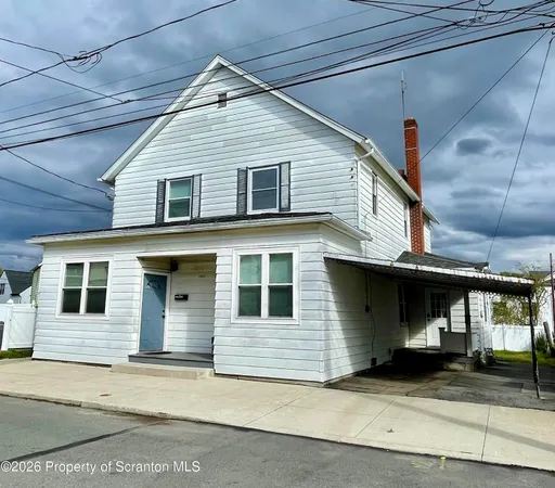 $1,500 | 1064 Lincoln Street, Unit B, Dickson City, PA 18519