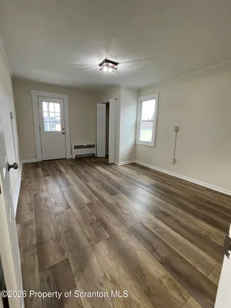 $1,500 | 1064 Lincoln Street, Unit B, Dickson City, PA 18519