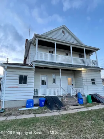 $1,500 | 1064 Lincoln Street, Unit B, Dickson City, PA 18519