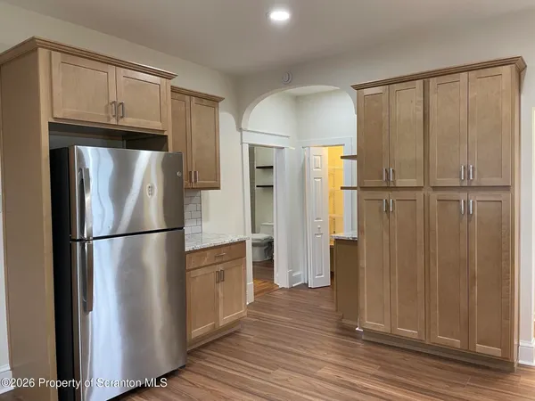 $1,500 | 1064 Lincoln Street, Unit B, Dickson City, PA 18519