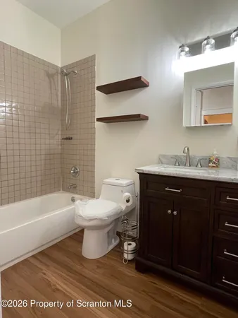 $1,500 | 1064 Lincoln Street, Unit B, Dickson City, PA 18519