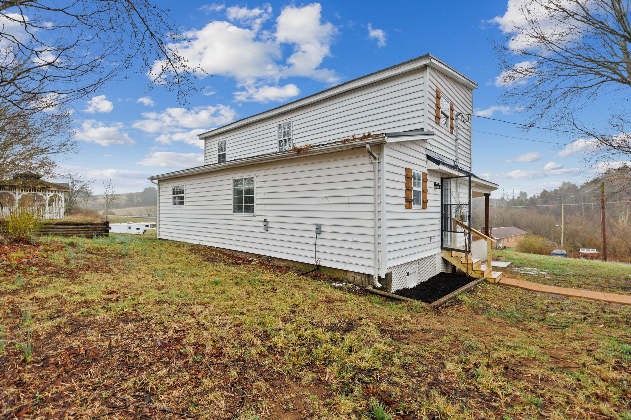 90 Union Road Greeneville, TN 37745 - Photo 38 of 43 38-web-or-mls-217A7776